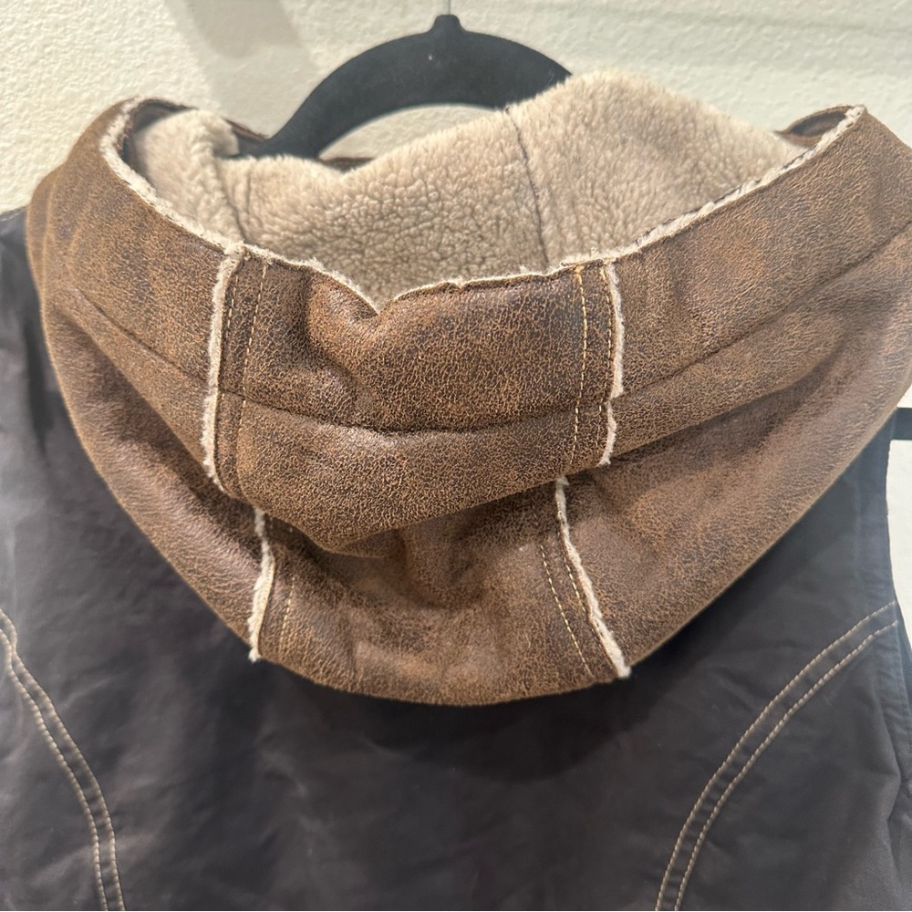 Kuhl Projekt Women’s Hooded Vest - Picture 10 of 14